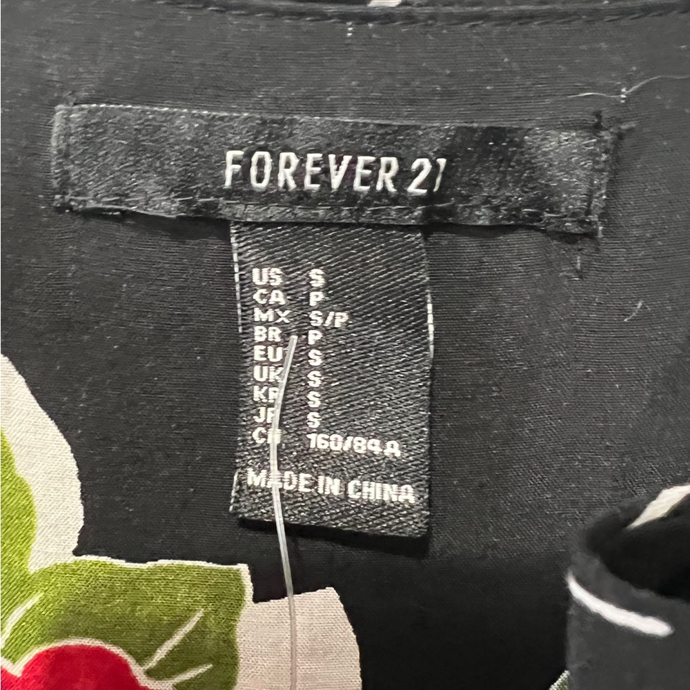 Forever21 NWT Black Floral V-Neck Mini Dress - Small - Picture 11 of 12